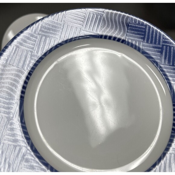 Crate & Barrel Rafia Blue White Wavy Salad Plates Lead Cadmium Free Lot of 3 - Picture 9 of 14